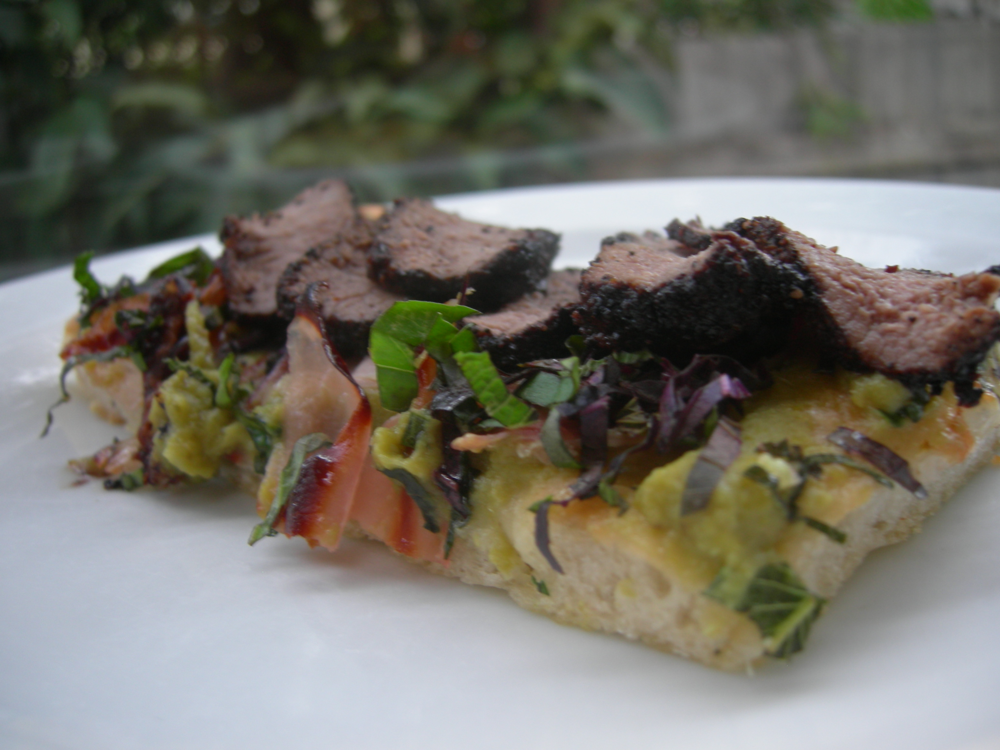 Pizza with Lamb and pea puree