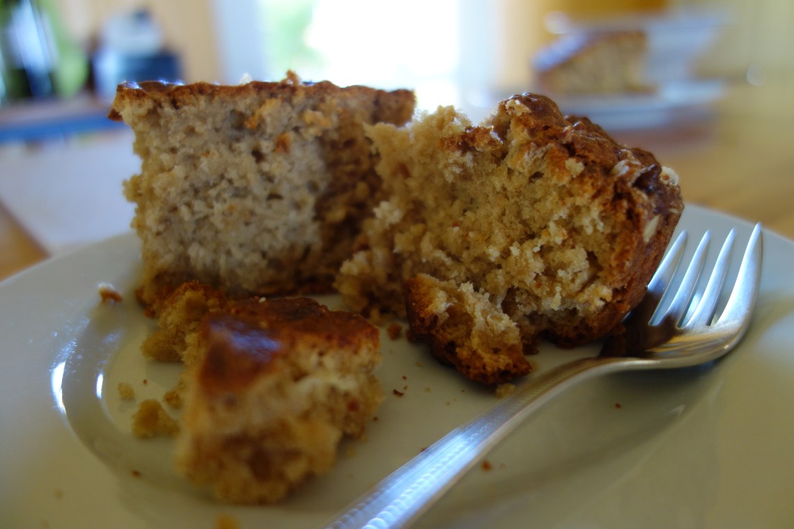 Banana and Oat Breakfast Cake