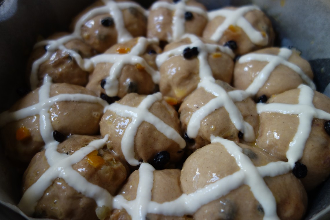 Raw Hot Cross Buns